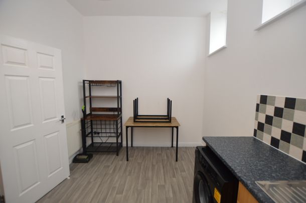 2 Bedroom Apartment - Photo 1
