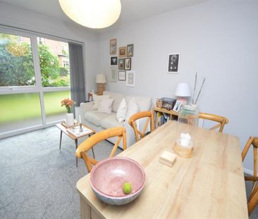 Cranbourne Court, Stockport - Photo 4