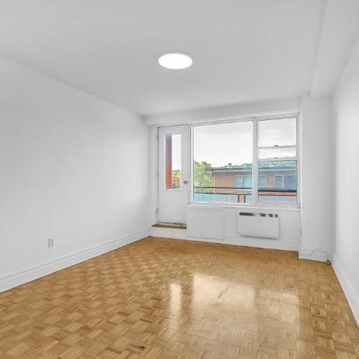 1 CH - 1 SDB - Westmount - $1,550 /mo - Photo 1