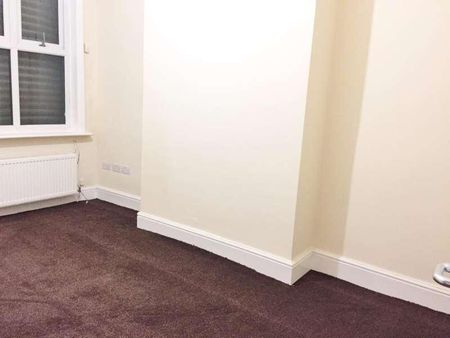 Langworthy Road, Salford, M6 - Photo 3