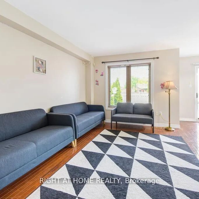 5 CREEKWOOD DRIVE - Photo 1