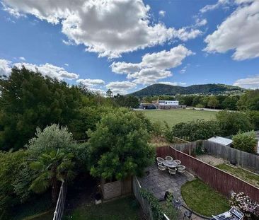 Peak View, Malvern, WR14 - Photo 5