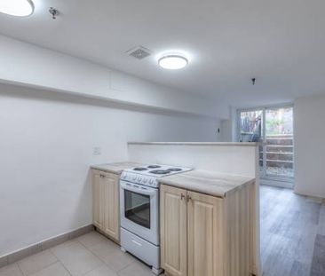 181 GERRARD ST. E. #103 - RENOVATED 1BED/1BATH, STEPS TO TTC! - Photo 3