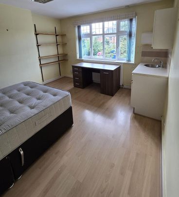 4 bedroom house to rent - Photo 1