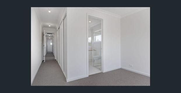 Beautifully Presented Brand New Townhouse for Lease - Photo 1