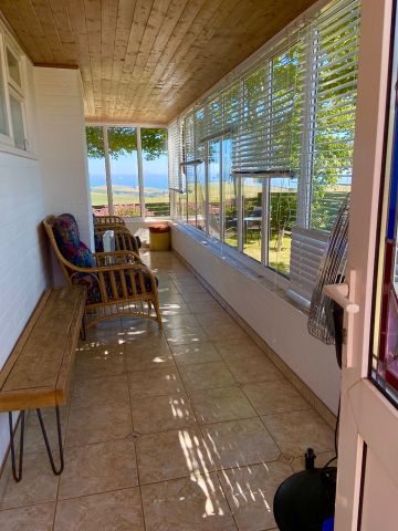 2 Bed Bungalow, Warren Close, BN2 - Photo 3