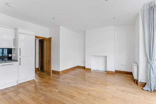 1 Bedroom Flat To Let - Photo 1