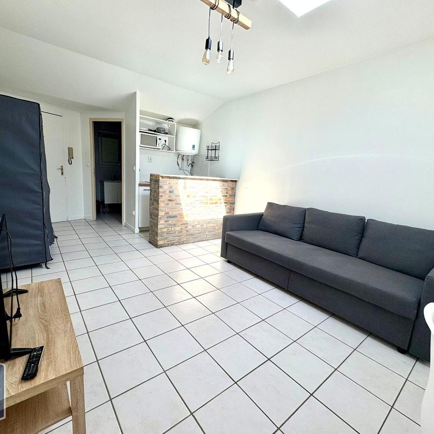 Location Appartement 1 pièce 21m² LE MANS 72000 - Photo 1