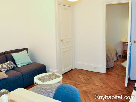 Logement à Paris, Location meublée - Photo 2