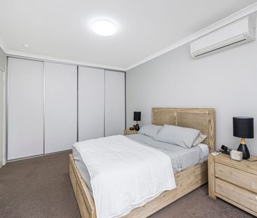 SPACIOUS AND MODERN APARTMENT! **Partly furnished, see below** - Photo 6