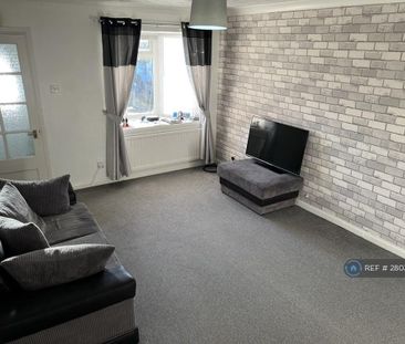 2 bedroom semi-detached house to rent - Photo 2