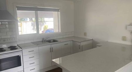 NAENAE LIVING - Photo 2