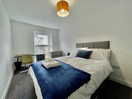 2 bedroom apartment to rent - Photo 4