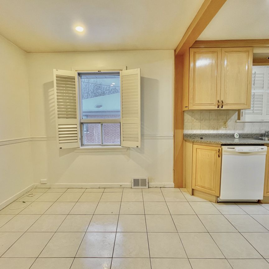 For Lease - 14 Madawaska Avenue Unit# Main, Toronto, Ontario - Photo 1