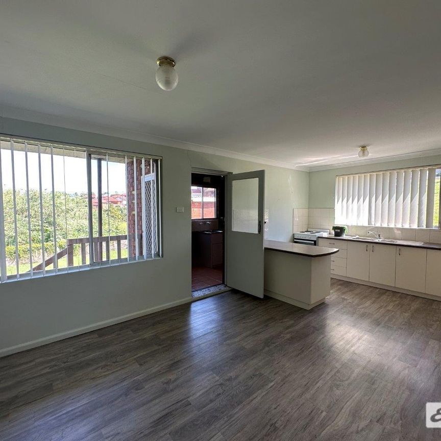 2/71 Vermont Road - Photo 1