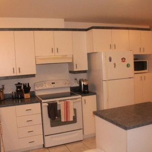 Magnifique 4½ boul Rigaud style condo Disponible 1 Septembre - Photo 2