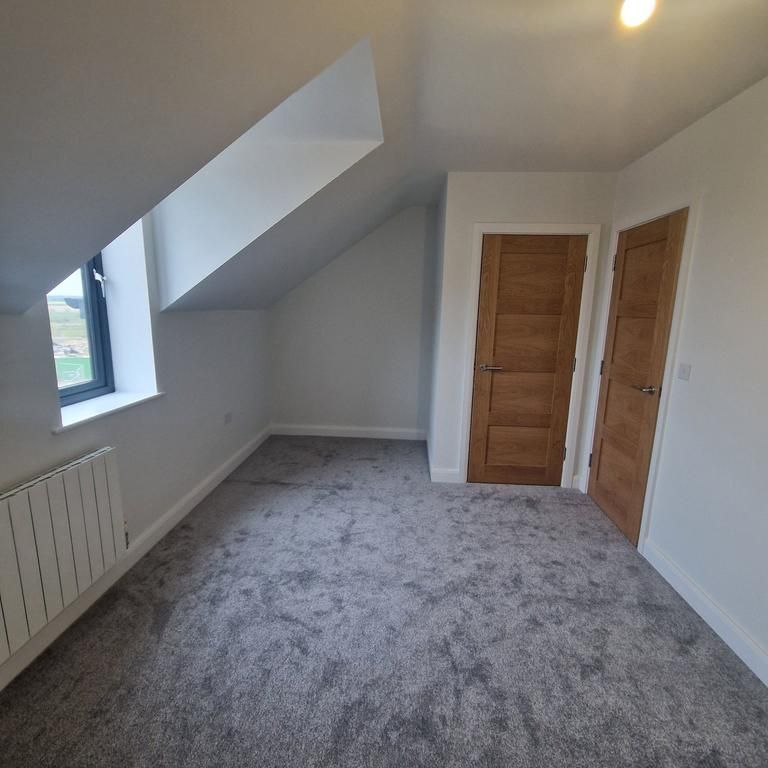 4 bedroom terraced house to rent - Photo 1