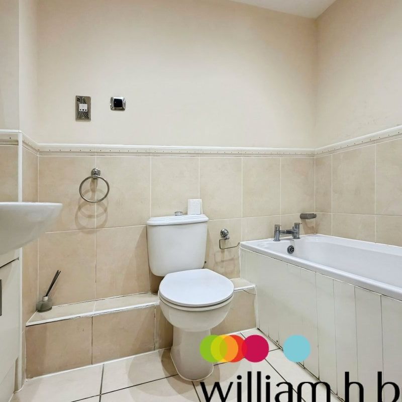 Henry Laver Court, Colchester - Photo 1