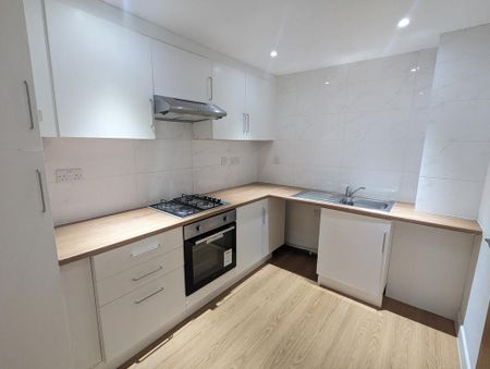 1 bedroom flat to rent - Photo 2