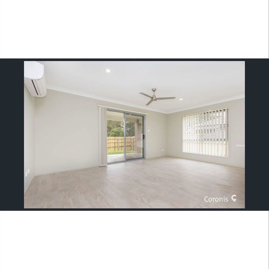 Modern 4 bedroom Brick home - Photo 1