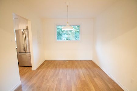 For Lease - 59 Haliburton Place, London South, Ontario - Photo 3