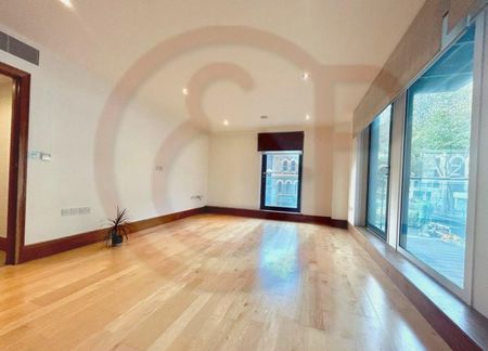 Marlborough Road, Chiswick, W4, London - Photo 2