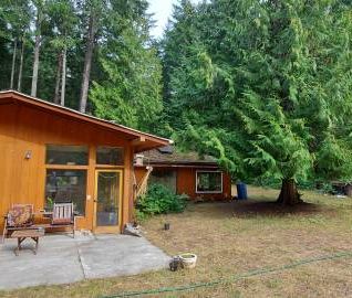 Bright & Spacious 2-Bedroom Home for Rent on Gabriola Island – $2,150 - Photo 3