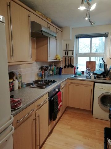 3 Bed Flat, Wren Close, BS16 - Photo 5