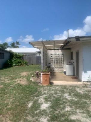 Port Douglas - Photo 1