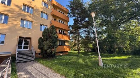 Krásný byt obklopený zelení 3+1 s balkonem, Brno Lesná - Fotografie 2