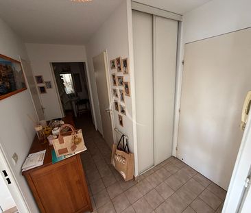 Location Appartement 2 pièces 50m² - Photo 3