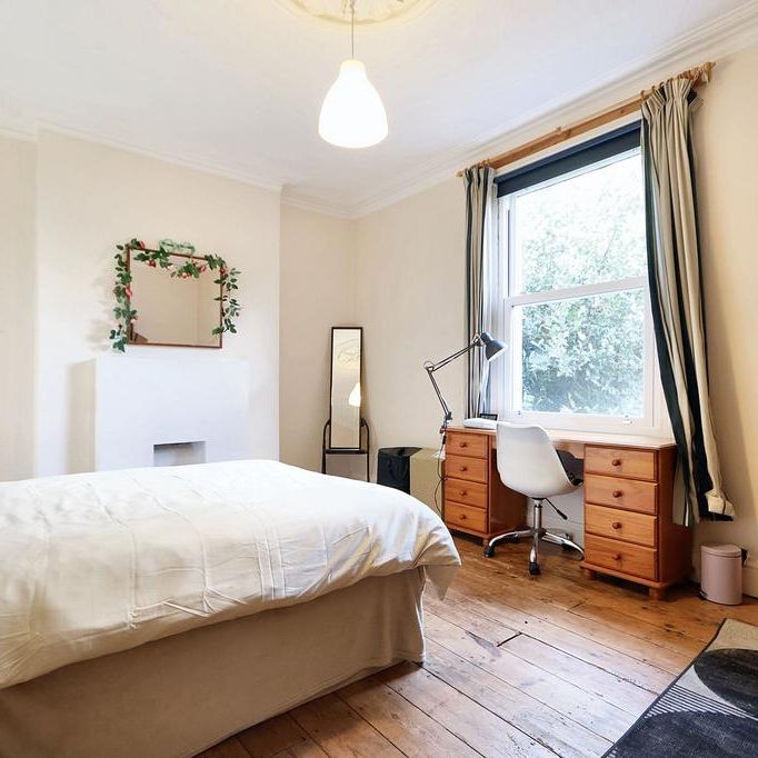 5 bedroom terraced house to rent - Photo 1