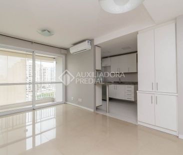 Apartamento com 2 quartos e 67m² para alugar em Passo da Areia, Por... - Photo 4