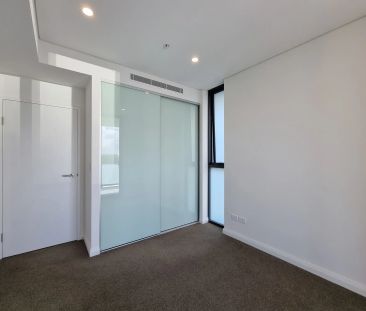 Modern High-Rise Living in the Heart of Rockdale - Photo 2