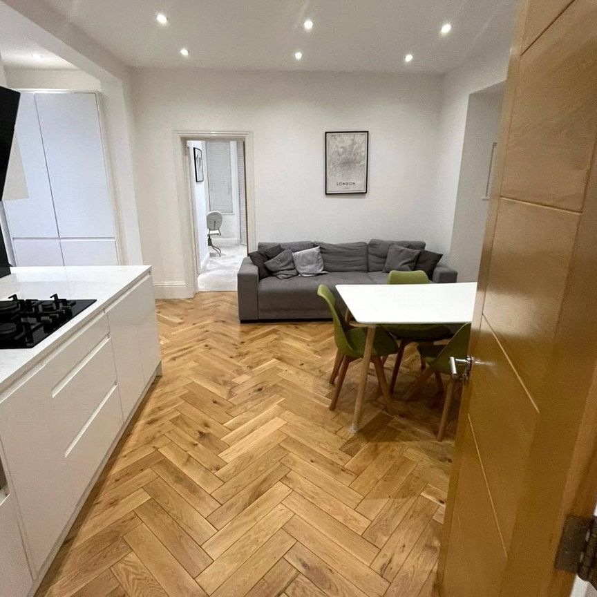 Horn Lane, London, W3 0BX - Photo 1