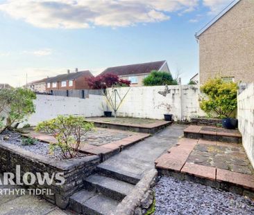 3 bedroom semi-detached house to rent - Photo 6