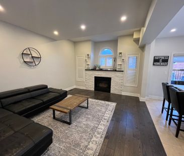 For Lease - 419 Seneca Court Unit# Upper, Newmarket, Ontario - Photo 2