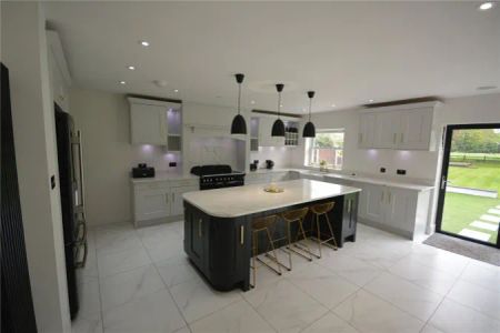 Essex, CM1, Roxwell Road, Writtle - Photo 3