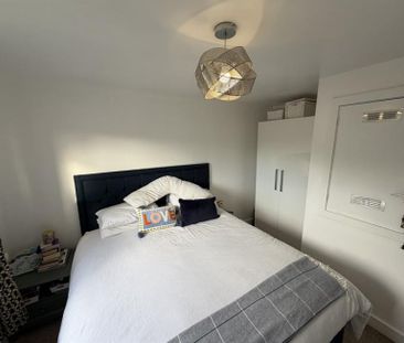 3 Bedroom Semi Detached To Let - Photo 1