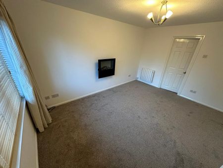 2 bedroom terraced house to rent - Photo 2