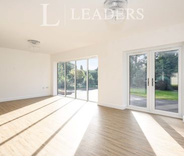 4 bedroom bungalow to rent Twin Oaks Drive, Sutton-in-Ashfield, NG17 - Photo 5