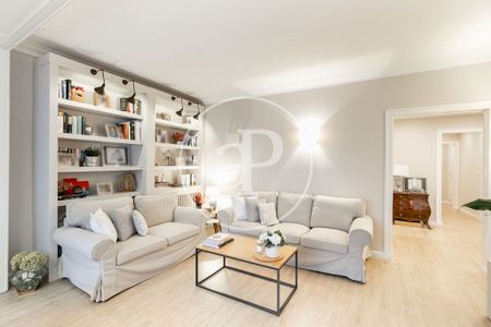 Luxury Flat for rent in Barcelona, Spain - Photo 2