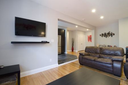 6 - 207 Charlotte Street - Photo 3