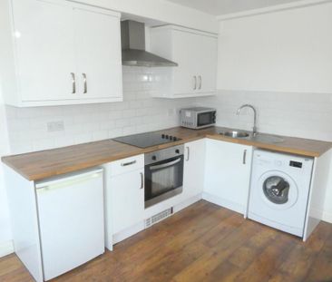 Studio to rent - Photo 5