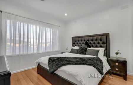 19 Michael Street, Lalor - Photo 5