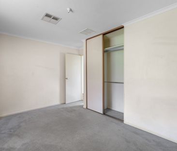 Spacious Family Home - Photo 5