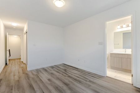 For Lease - 578 Bellflower Court, Milton, Ontario - Photo 3