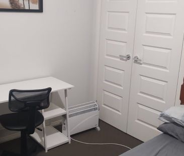 Clyde North - Photo 5