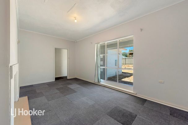 Three Bedroom Home - Photo 1