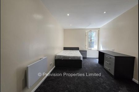 3 Bedroom Student Flats Hyde Park Leeds - Photo 2